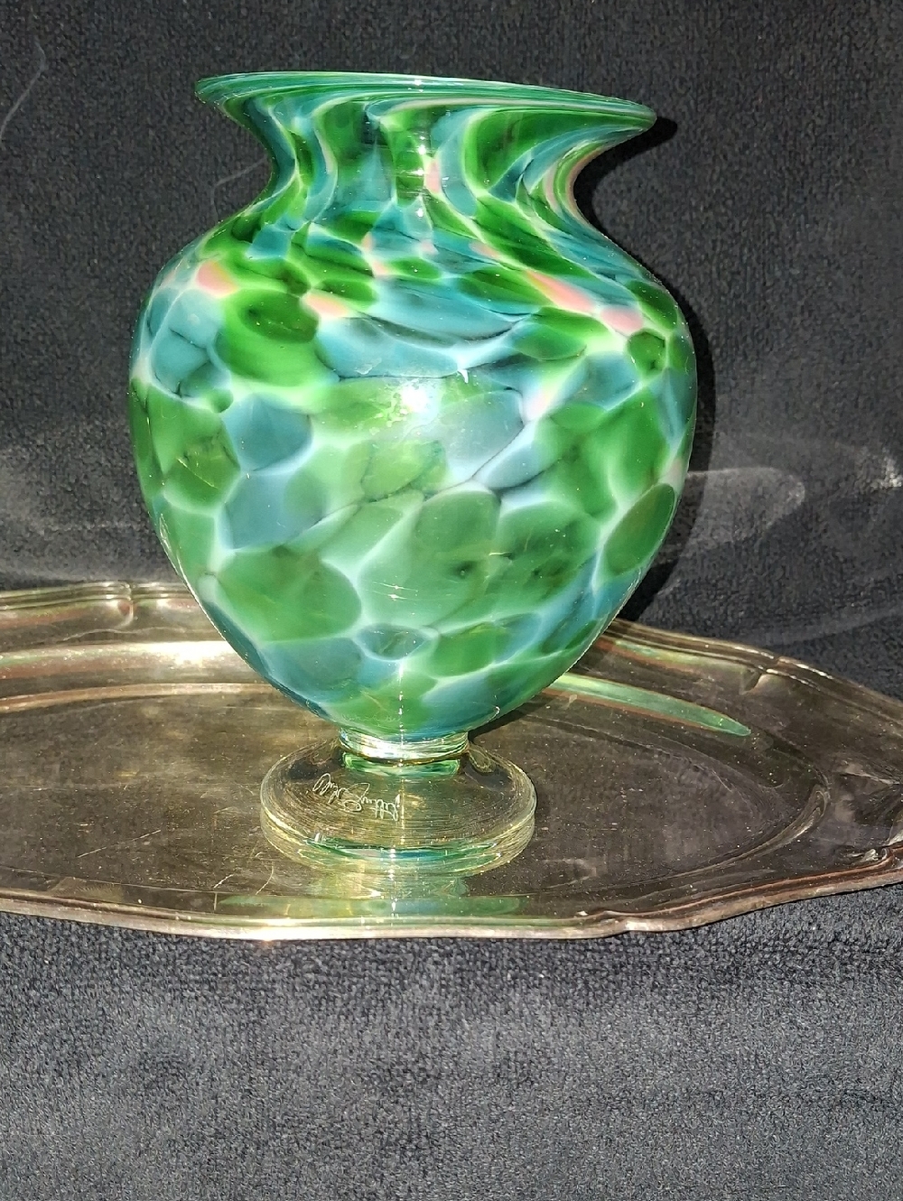 signed Clark GRETTEL Canadian Art Glass Vase
